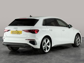 Audi A3 1.5 TFSI 35 S line Sportback S Tronic (150 ps)[Tech Pack]  - CRU