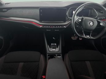 Skoda Octavia 2.0 TSI vRS DSG (245 ps) - PARK ASSIST - LED - SMARTLINK