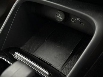Volvo C40 Recharge 69kWh Core (231 ps) - ADAPT CRUISE - CARPLAY - PARK ASS