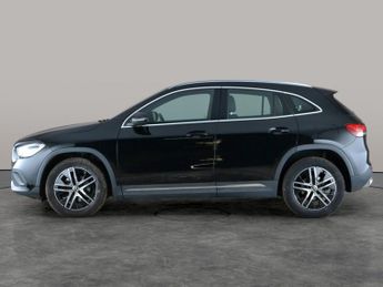 Mercedes-Benz GLA 1.3 GLA200 Sport 7G-DCT (163 ps) - HEATED LEATHER