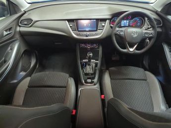 Vauxhall Grandland X 1.2 Turbo SRi Nav (130 ps) - BLIND SPOT ASSIST - SIGHT AND LIGHT