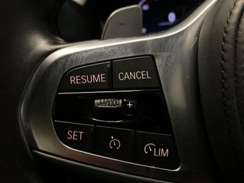 BMW 3 Series 2.0 330e 12kWh M Sport Plug-in (292 ps) - ACOUSTIC GLAZING