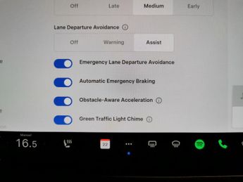 Tesla Model 3 (Dual Motor) Long Range 4WDE (346 ps) - PARK ASSIST - LED - REVE