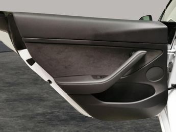 Tesla Model 3 (Dual Motor) Long Range 4WDE (346 ps) - PARK ASSIST - LED - REVE