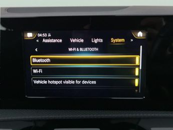 Mercedes-Benz A Class 1.5 A180d AMG Line 7G-DCT (116 ps) - LED - REVERSE CAM - NAV