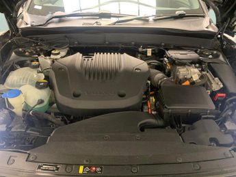 Volvo XC40 1.5h T5 Twin Engine Recharge 10.7kWh R-Design Pro Plug-in (262 p