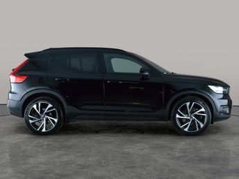 Volvo XC40 1.5h T5 Twin Engine Recharge 10.7kWh R-Design Pro Plug-in (262 p