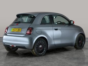 Fiat 500e 42kWh RED (118 ps) - KEYLESS START - DAB - USB AUDIO
