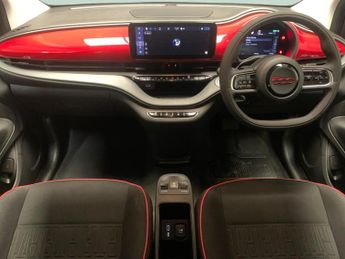 Fiat 500e 42kWh RED (118 ps) - KEYLESS START - DAB - USB AUDIO