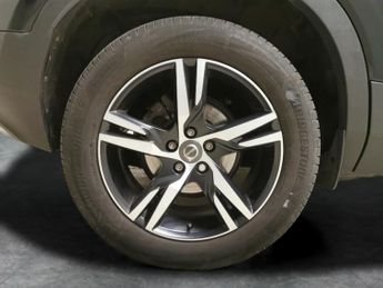 Volvo XC40 1.5 T3 R-Design (163 ps) - PARK ASSIST - LED - LANE DEPARTURE