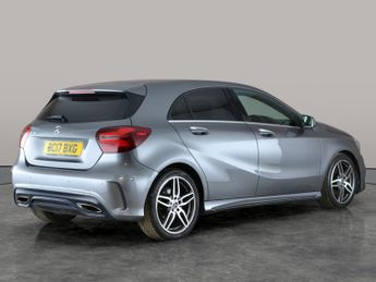 Mercedes-Benz A Class 1.6 A180 AMG Line (Premium) 7G-DCT (122 ps) - REVERSE CAM - HEAT