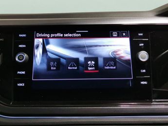 Volkswagen Polo 2.0 TSI GTI DSG (207 ps) - WIFI - BLUETOOTH