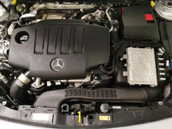 Mercedes-Benz CLA 2.0 CLA220d AMG Line Night Edition (Premium Plus) Shooting Brake