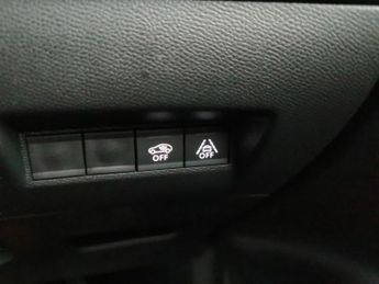 Peugeot E-2008 50kWh GT (7kW Charger) (136 ps) - REVERSE CAM - NAV - HEATED SEA