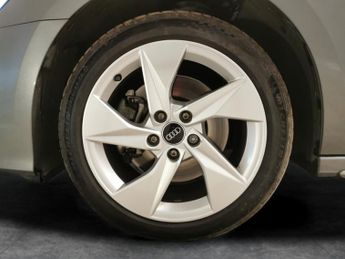 Audi A3 1.4 TFSIe 40 S line Sportback Plug-in S Tronic 13kWh (204 ps) - 