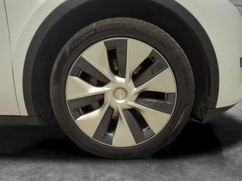 Tesla Model Y SUV RWD (346 ps) - LED - REVERSE CAM - NAV