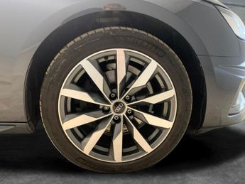 Audi A4 Avant 2.0 TFSI 35 Sport Edition S Tronic (150 ps) - CRUISE - DRIVING M