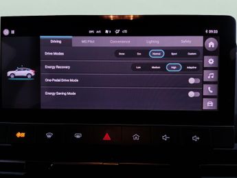 MG Mg4 51kWh SE (170 ps) - BLUETOOTH - COMFORT ACCESS - DRIVING MODES