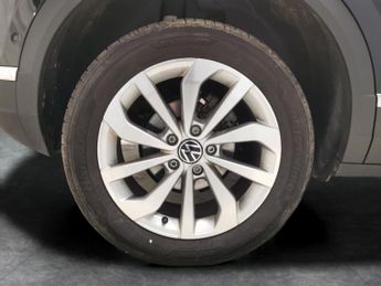 Volkswagen T-Roc 1.5 TSI Style DSG (150 ps) - DIGITAL DASH - PARK SENSORS - PADDL