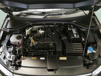 Volkswagen T-Roc 1.5 TSI Style DSG (150 ps) - DIGITAL DASH - PARK SENSORS - PADDL