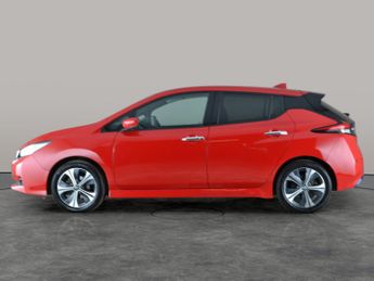 Nissan Leaf 40kWh Tekna (150 ps) - LED - REVERSE CAM - NAV