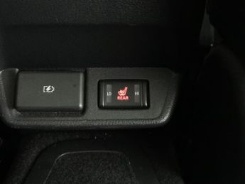 Nissan Leaf 40kWh Tekna (150 ps) - LED - REVERSE CAM - NAV