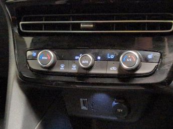 Vauxhall Mokka Electric 50kWh GS Line (136 ps) - NAV - HEATED STEERING - LANE DEPARTURE