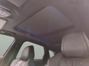 Peugeot 3008 1.6 13.2kWh GT Plug-in e-EAT 4WD (300 ps) - REVERSE CAM - NAV