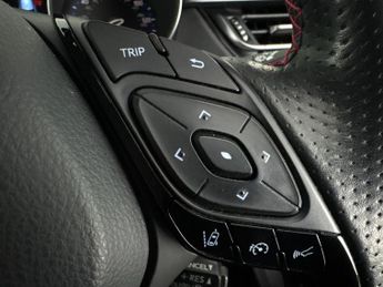 Toyota C-HR 2.0 VVT-h GR SPORT CVT (184 ps) - NAV - LANE DEPARTURE ALERT - W