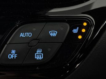 Toyota C-HR 2.0 VVT-h GR SPORT CVT (184 ps) - NAV - LANE DEPARTURE ALERT - W