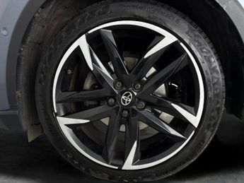 Toyota C-HR 2.0 VVT-h GR SPORT CVT (184 ps) - NAV - LANE DEPARTURE ALERT - W
