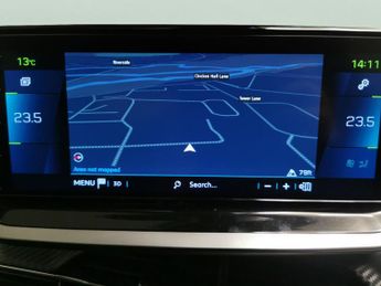 Peugeot E-2008 50kWh GT Premium (136 ps) - KEYLESS ENTRY - LED - REVERSE CAM
