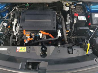 Peugeot E-2008 50kWh GT (7kW Charger) (136 ps) - REVERSE CAM - NAV - HEATED SEA