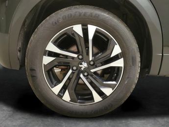 Peugeot E-2008 50kWh GT (7kW Charger) (136 ps) - LED - REVERSE CAM - NAV