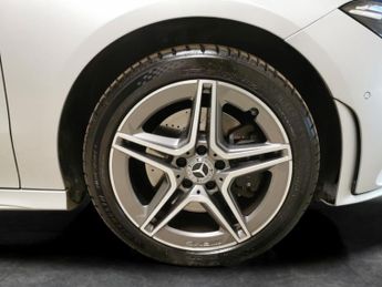 Mercedes-Benz CLA 1.3 CLA250e 15.6kWh AMG Line (Premium Plus) Coupe Plug-in 8G-DCT