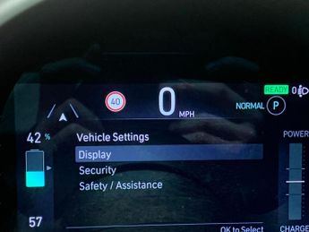 Fiat 500e 42kWh RED (118 ps) - KEYLESS START - DAB - USB AUDIO