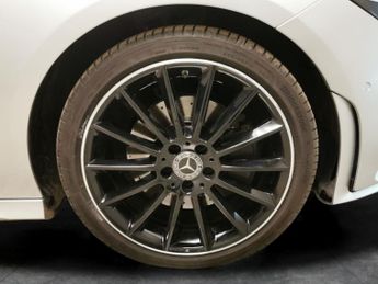 Mercedes-Benz CLA 2.0 CLA220d AMG Line Night Edition (Premium Plus) Shooting Brake