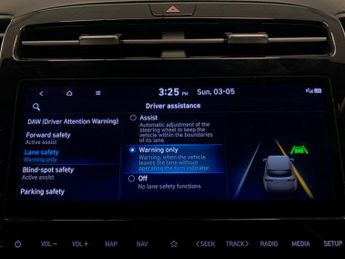 Hyundai Tucson 1.6 h T-GDi 13.8kWh Premium Plug-in 4WD (265 ps) - HEATED SEATS
