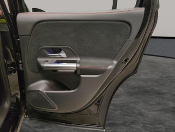 Mercedes-Benz EQA EQA 250+ 70.5kWh AMG Line (190 ps) - NAV - MIRROR PACKAGE - COMF