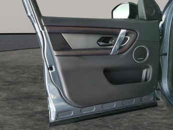 Land Rover Discovery Sport 2.0 D200 MHEV R-Dynamic SE 4WD (204 ps) - ELECTRONIC HAND BRAKE