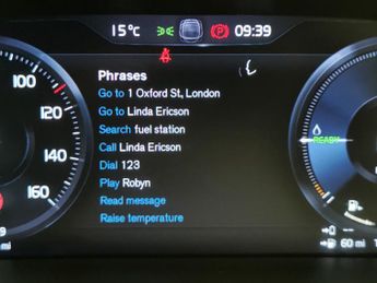 Volvo XC40 1.5h T5 Twin Engine Recharge 10.7kWh R-Design Pro Plug-in (262 p