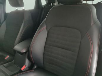 Ford Kuga 2.0 EcoBlue ST-Line X Edition AWD (190 ps) - PAN ROOF - CARPLAY