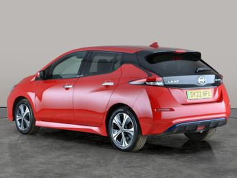 Nissan Leaf 40kWh Tekna (150 ps) - LED - REVERSE CAM - NAV