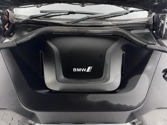 BMW iX3 80kWh M Sport Pro (286 ps) - HUD - PARK ASSIST - HK AUDIO