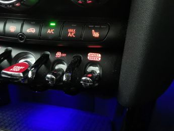 Mini Hatch 2.0 Cooper S Exclusive Steptronic (192 ps) - PIANO BLACK EXTERIO
