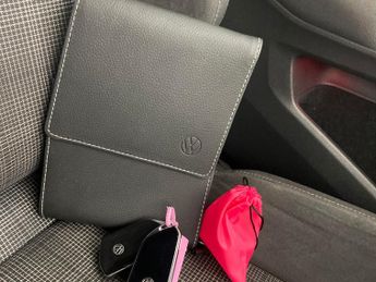 Volkswagen Golf 2.0 TDI GTD DSG (200 ps) - DIGITAL DASH - PADDLE SHIFT - PARK SE