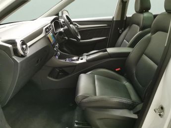 MG MG ZS 44.5kWh Exclusive (143 ps) - HEATED SEATS - NAV - BLIND SPOT ASS