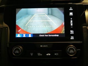 Honda Civic 1.6 i-DTEC SR (120 ps) - CARPLAY - REVERSE CAM - NAV