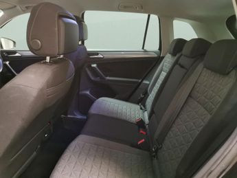 Volkswagen Tiguan 2.0 TDI Life DSG (150 ps) - NAV - BLUETOOTH - PARK SENSORS
