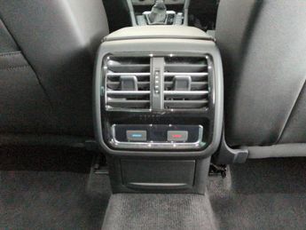 Volkswagen Passat 2.0 TDI GT DSG (190 ps) - ADAPT CRUISE - NAV - CARPLAY